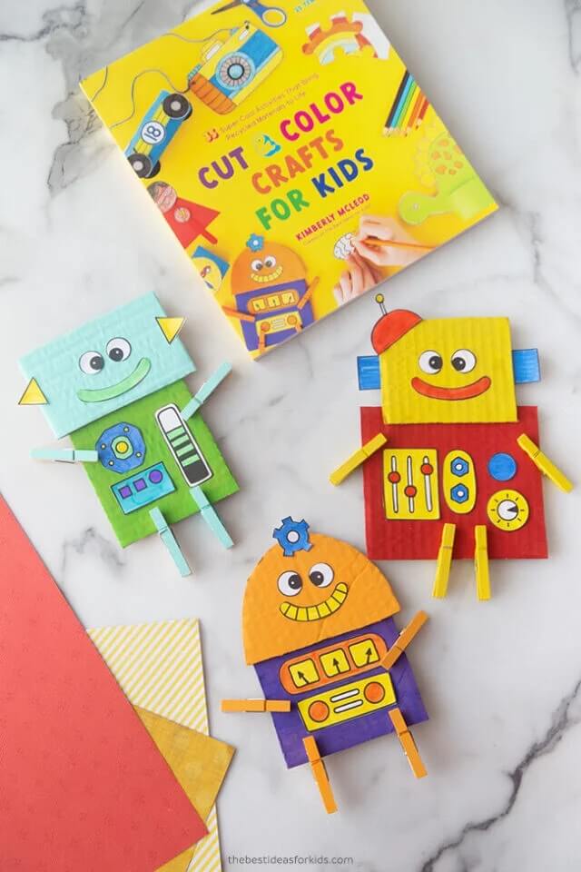 You can make a robot out of pretty much anything, as these Robot Crafts for Kids prove! Get out those craft supplies, search the trash can & let's go!