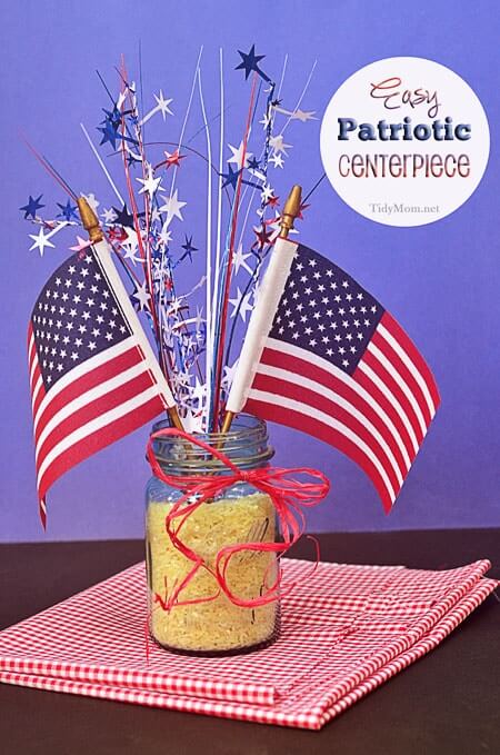 15 Easy Last-Minute 4th of July Centerpiece Decor Ideas 5 If you're having a party on the 4th of July, you certainly need an attractive table! Get it done quickly with these last-minute 4th of July Centerpiece Decor ideas!