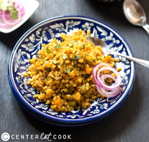 10 Super Delicious One Pot Recipes for Busy Moms - Toss all your ingredients into a single skillet or stockpot and you have a no-stress, no-mess meal ready. 