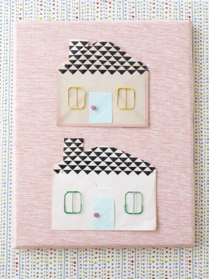 Got old stationery? Repurpose them into these Cute Crafts to Make with Stationery Supplies! Perfect as back to school gifts for friends or for teachers.