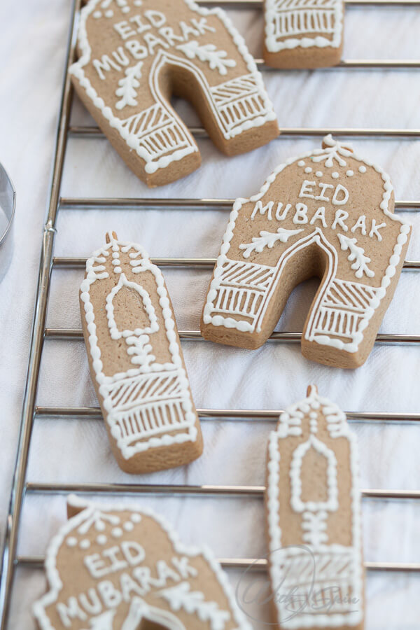 Looking for gift ideas for Eid? Why not make your own, with these DIY Eid Gifts that are perfect for kids to make and gift their friends!