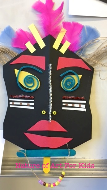 15 Traditional African Crafts for Kids to Make 6 These traditional African crafts for kids teach us about the rich and colorful heritage of the African continent! Play games, create art and have fun!