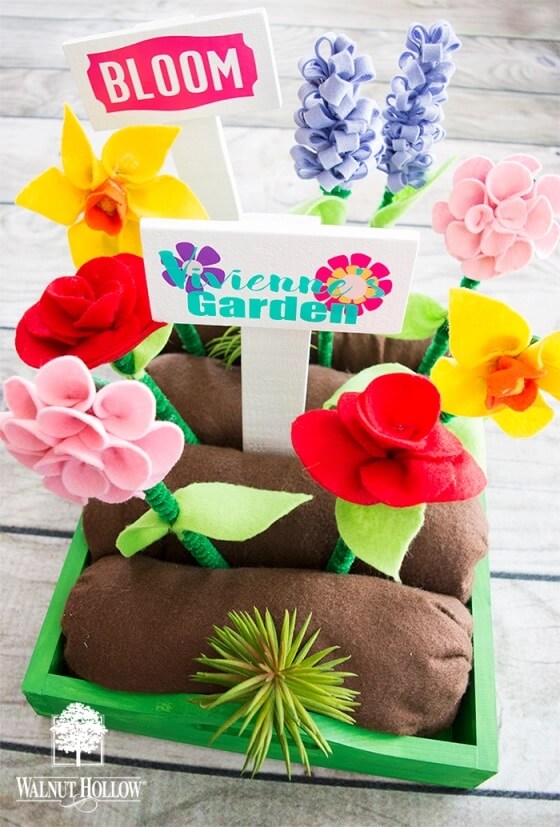 20 Gorgeous Garden Crafts for Kids 21 Here are some gorgeous garden crafts for kids to learn about plants and how to take care of them. Let's build a greener earth - the earlier the better!