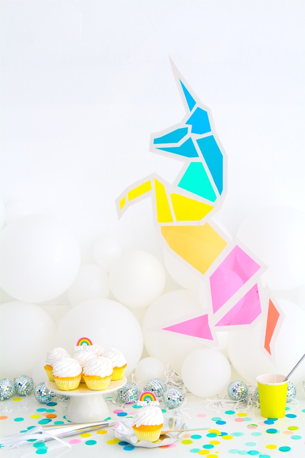 Unicorns are probably the sweetest mythological creatures that even kids love! Spread some magic around with these unique unicorn crafts for kids that are just gorgeous!