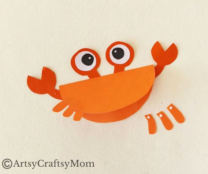 Here's a cute little crab papercraft for kids to try when they need something to stay busy! All you need is colored craft paper and basic supplies!