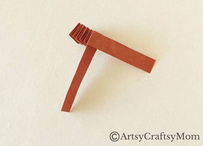 Here's a cute little paper cup robot craft for kids to make and play with! A fun craft that shows children how to upcycle ordinary household items!