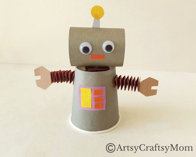 Here's a cute little paper cup robot craft for kids to make and play with! A fun craft that shows children how to upcycle ordinary household items!