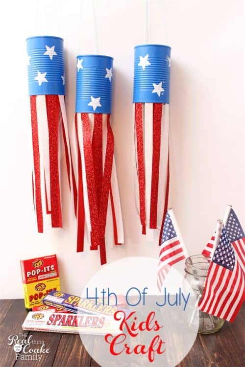 Celebrate the Land of the Free with these Crackling 4th of July Crafts for Kids! Gather all your red, blue, and white supplies, and get ready to start crafting!