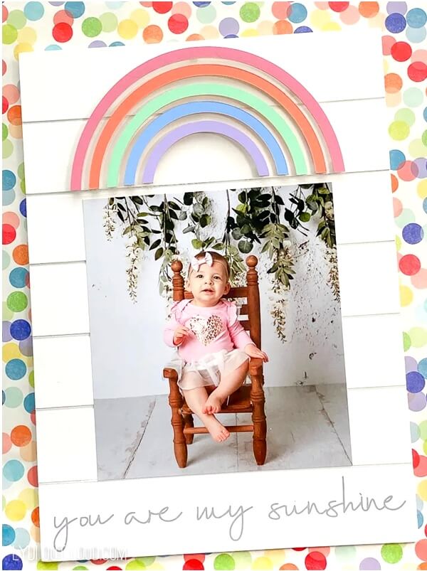 Give your special memories beautiful homes with these DIY photo frames! Lots of ideas to make frames out of paper, sticks, clay & more!