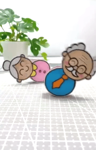 Celebrate Grandma and Grandpa with these adorable Grandparents Day crafts for kids to make! There's something for every age, so let's go!