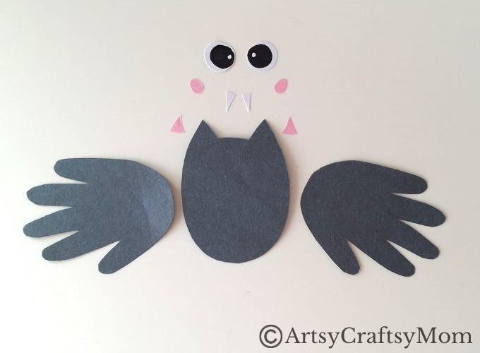 Easy Handprint Bat Paper Craft for Halloween 3 Here's a fun and easy Handprint Bat Paper Craft for kids to make this Halloween! With basic craft supplies and a pair of hands, you're all set!