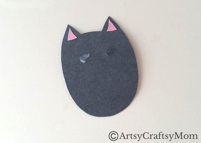 Easy Handprint Bat Paper Craft for Halloween 4 Here's a fun and easy Handprint Bat Paper Craft for kids to make this Halloween! With basic craft supplies and a pair of hands, you're all set!