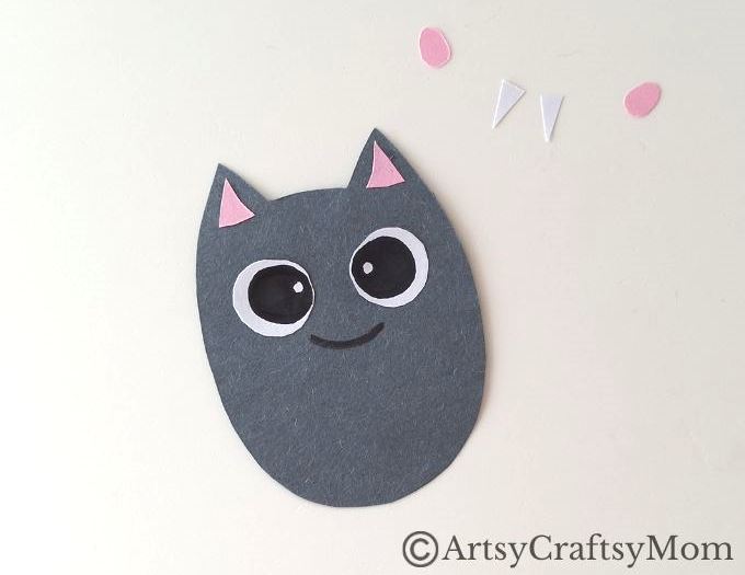 Easy Handprint Bat Paper Craft for Halloween 5 Here's a fun and easy Handprint Bat Paper Craft for kids to make this Halloween! With basic craft supplies and a pair of hands, you're all set!