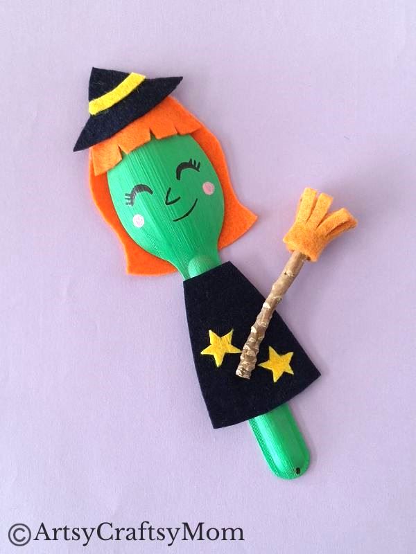 Here's a quick and easy recycled spoon witch craft for kids to make this Halloween! Kids will enjoy turning an old spoon into something wonderful!