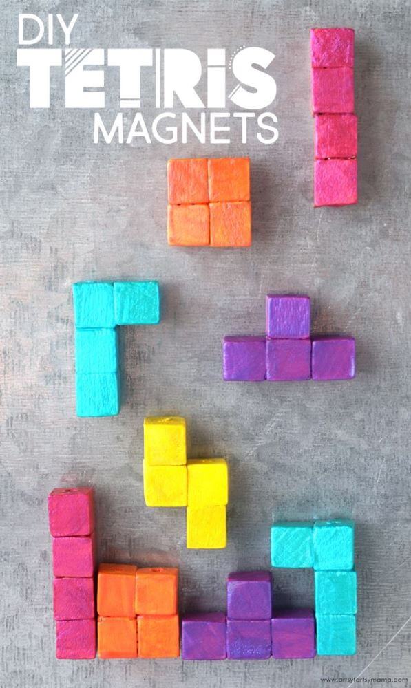 20 Awesome DIY Fridge Magnets for Kids and Teens 7 Here are some awesome ideas for DIY fridge magnets for kids and teens to make! They can be put on the fridge, file cabinet or magnetic board!
