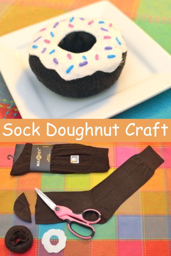 Doughnuts are delicious, but you can also make crafts based on them! Here are some fun Doughnut Crafts to try, in time for National Donut Day!