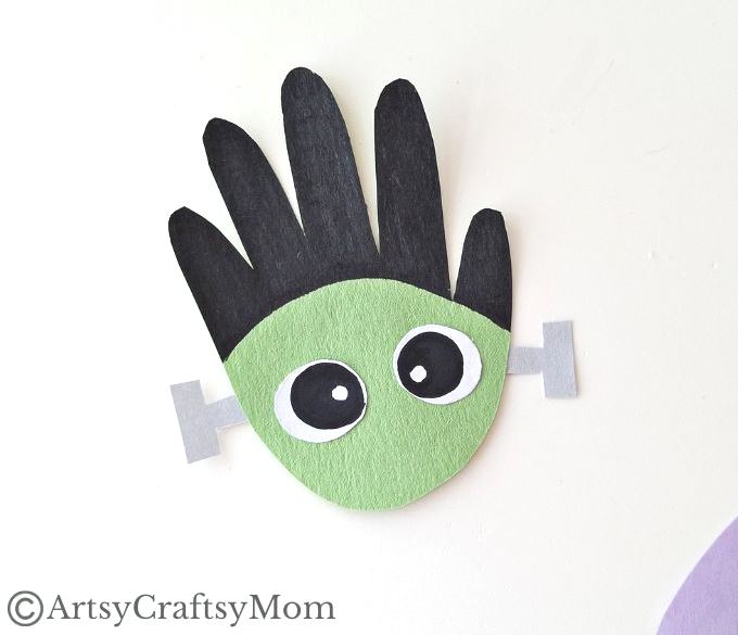 This handprint Frankenstein craft is super easy for kids to make - it's not at all like Dr. Frankenstein struggling to put together his monster!