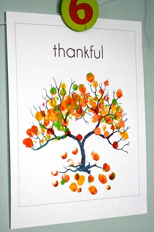 Our Last Minute Thanksgiving week Ideas have you covered when it comes to decorations, food, crafts, activities and much more!