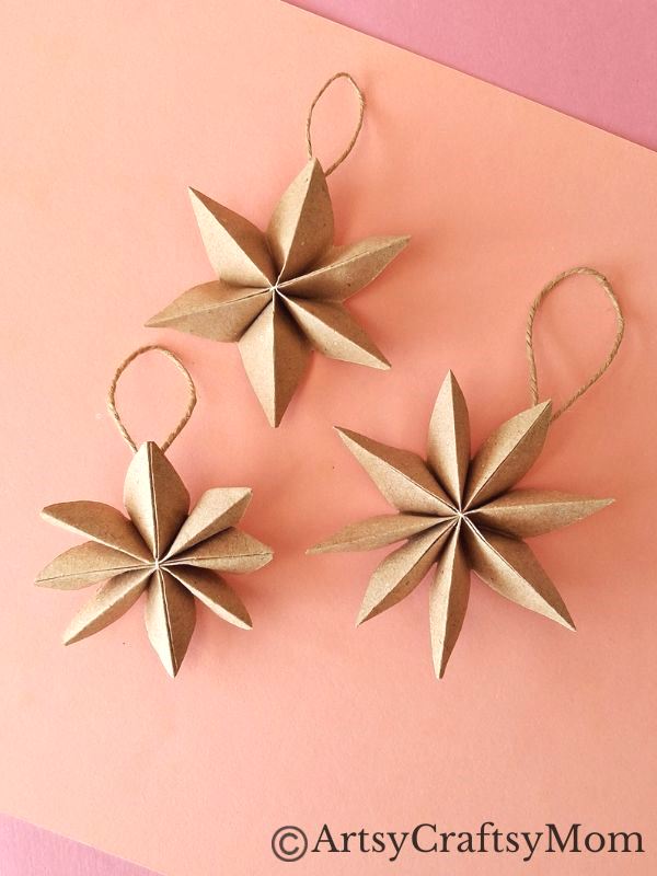 Can you turn a paper bag into a Christmas ornament? Well, this paper bag star ornament craft certainly proves it can be done without much effort!