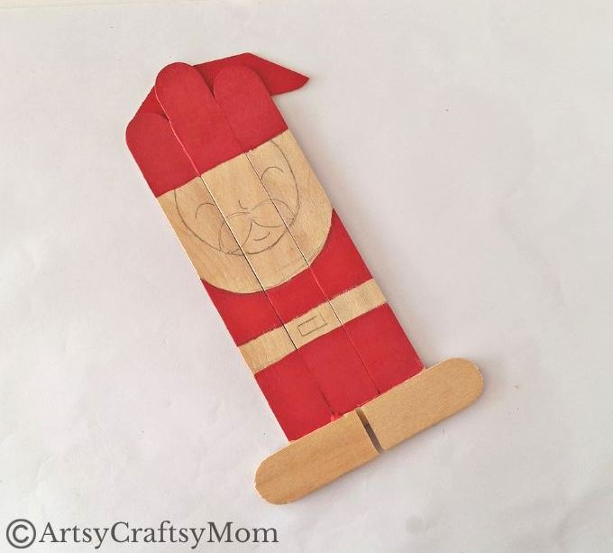 Ho ho ho!!! It's that time of the year, and Santa's here! Have fun making this Popsicle stick Santa craft with craft sticks, paint and glue!