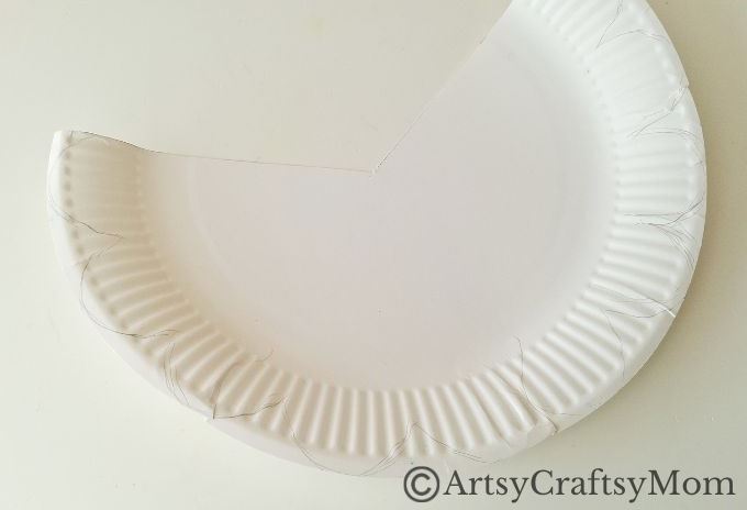 If you're looking for an easy angel craft to make this Christmas with minimal supplies, this Paper Plate Angel Craft for Kids is perfect for you!