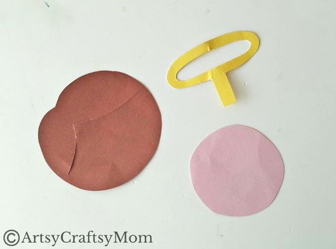 If you're looking for an easy angel craft to make this Christmas with minimal supplies, this Paper Plate Angel Craft for Kids is perfect for you!