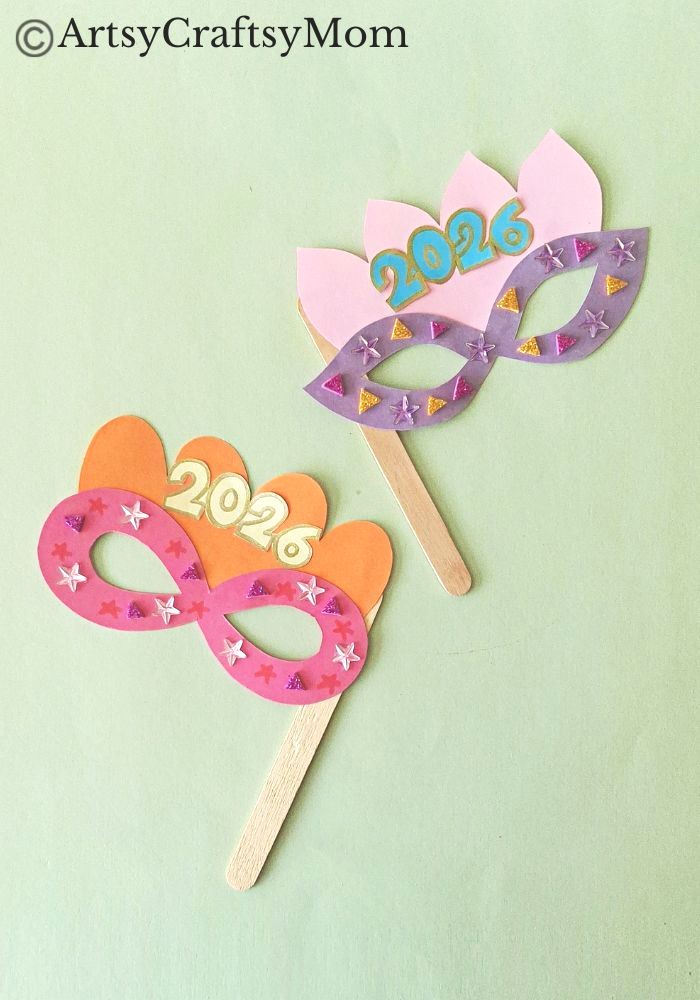 This Printable New Year Mask Craft is the perfect accessory to carry to this year's New Year's Eve bash! Prepare for lots of compliments!