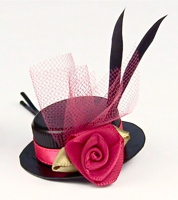 Whoever said that hats were out of style? Join your kids in bringing hats back with these creative hat crafts for National Hat Day.
