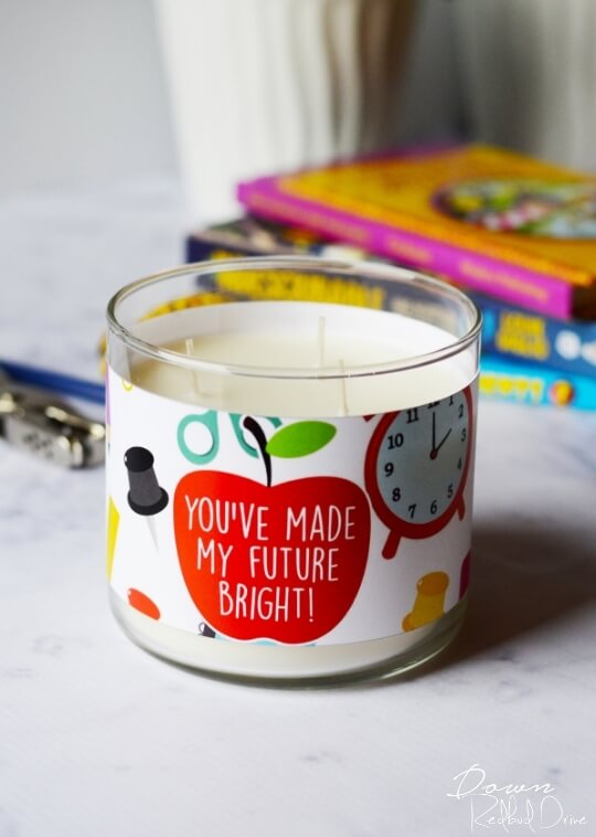 These DIY Valentine's Day Gifts for Teachers are perfect for kids to make to show their love and appreciation for their teacher. After all, they deserve it!