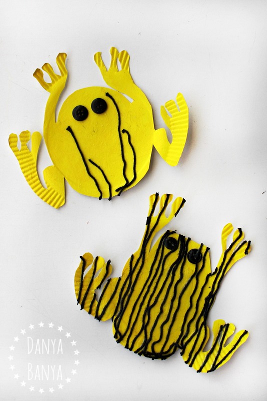 Celebrate the varied culture, monuments, flora, and fauna of Australia with these simple Australia Day Crafts for Kids! Includes koalas, kangaroos and more!