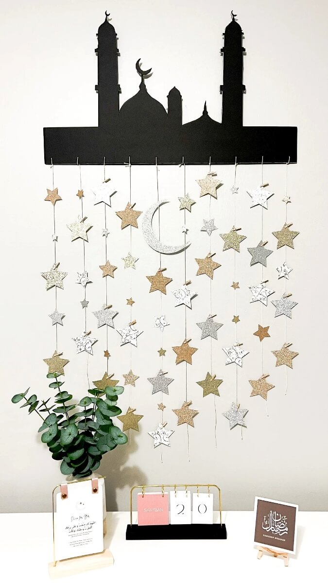 Get your home ready for this special month with these DIY Ramadan decor ideas! Great for older kids, teens and adults to try!
