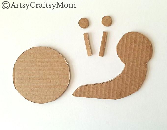 Here's a beautiful yarn-wrapped snail craft for kids to help exercise their fine motor skills and also help them focus intently on a task for a while!