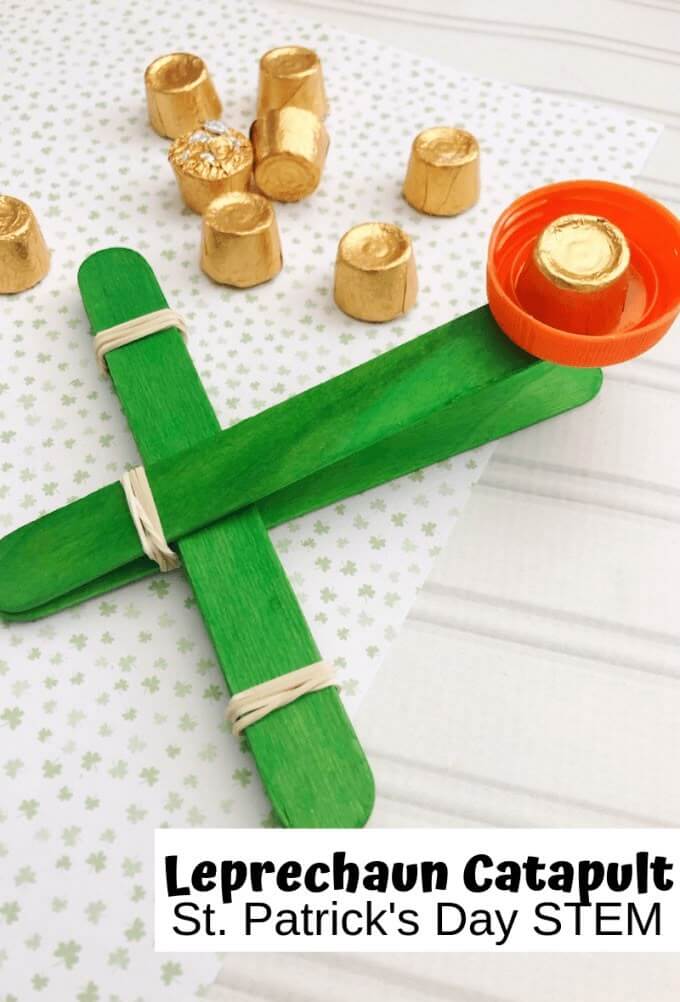 Gather all the craft sticks you have, because we've got lots of fun St Patrick's Day Stick Crafts to make! Includes leprechauns, shamrocks & more!