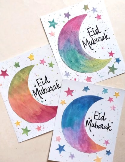 Let your loved ones know you're thinking of them this festive season by trying out these DIY Eid Cards for Kids to Make! Perfect for kids of all ages!