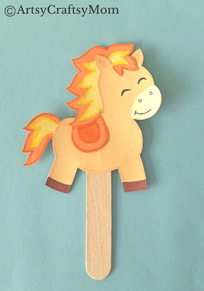 Enjoy a prosperous year with a fun and easy Year of the Fire Horse Stick Puppet Craft! All you need are basic craft supplies and a free afternoon!