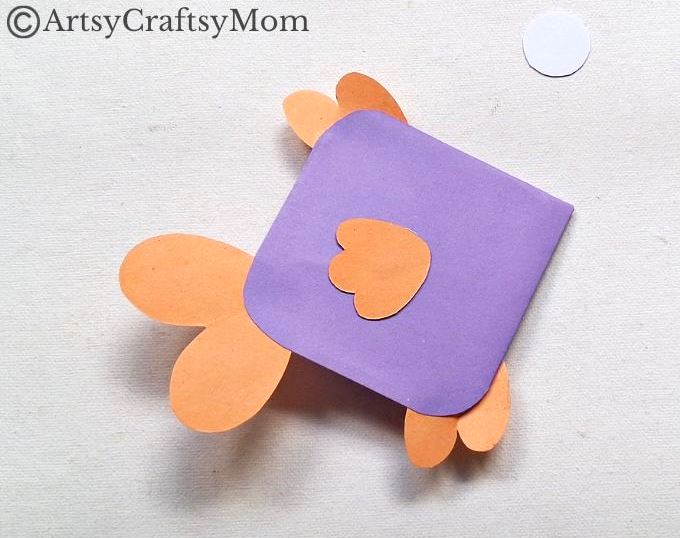 Never stop your reading journey; this adorable fish corner bookmark encourages you to keep on swimming! Easy paper craft ideal for beginners!