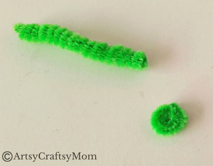Easy Moving Pipe Cleaner Caterpillar Craft 9 It's always fun to make stuff you can play with, like this easy Moving Pipe Cleaner Caterpillar Craft! A fun project for kids of all ages!