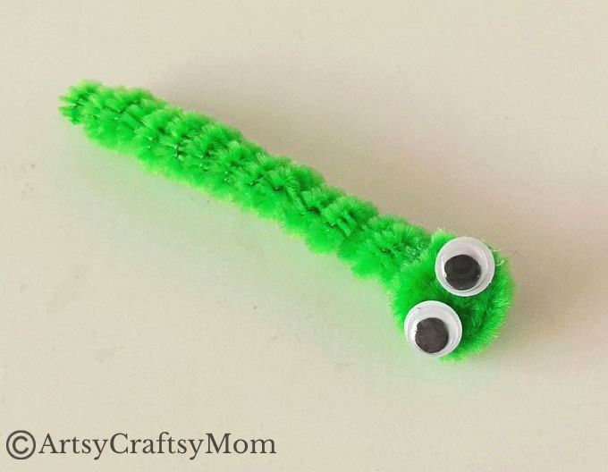 Easy Moving Pipe Cleaner Caterpillar Craft 11 It's always fun to make stuff you can play with, like this easy Moving Pipe Cleaner Caterpillar Craft! A fun project for kids of all ages!
