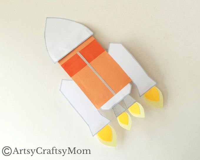We're celebrating the amazing NASA Artemis II mission with a fun paper bag Artemis II craft! Perfect for National Space Day on May 1st.