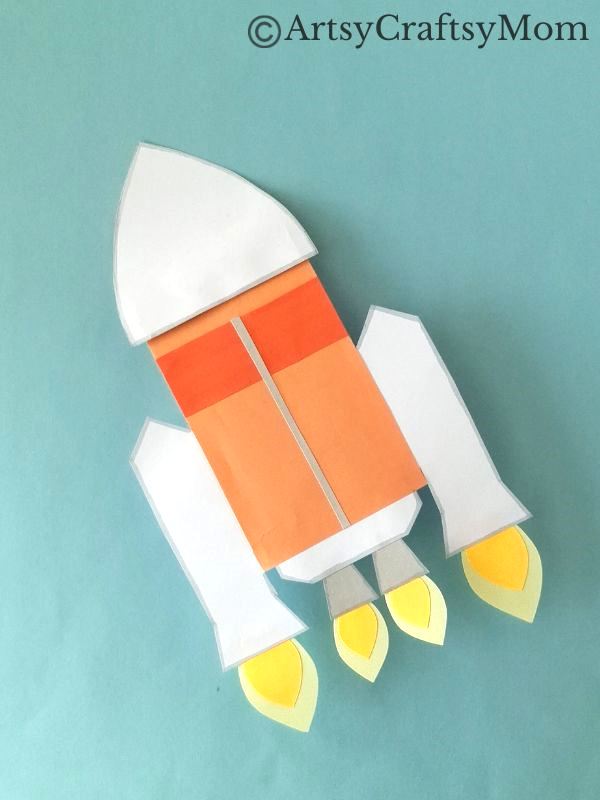 We're celebrating the amazing NASA Artemis II mission with a fun paper bag Artemis II craft! Perfect for National Space Day on May 1st.