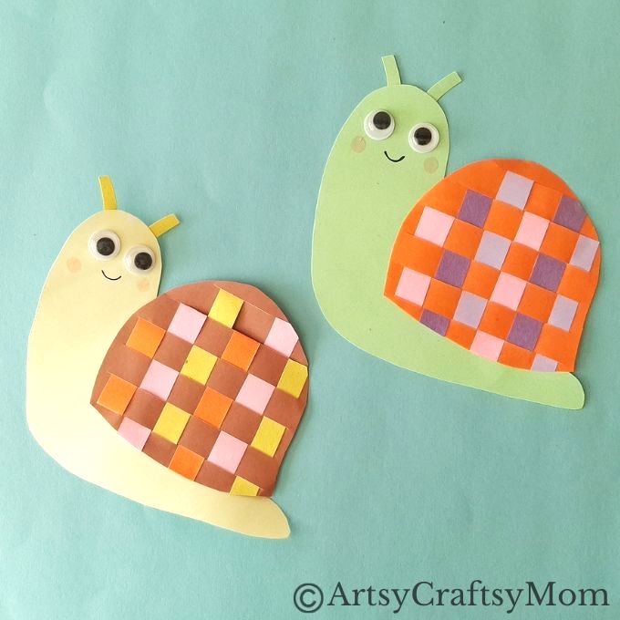 Here's a fun Woven Paper Snail Craft for Kids to help us learn more about the amazing features of the snail shell, while improving motor skills!