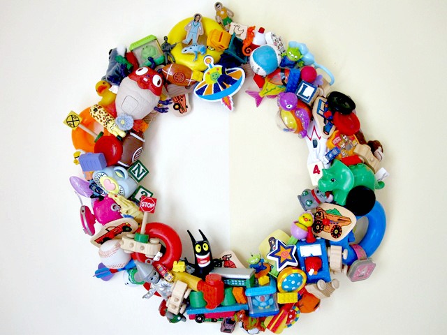 Not everything needs to end up in landfills! Here are some Recycled Crafts for World Environment Day that uses things you already have!