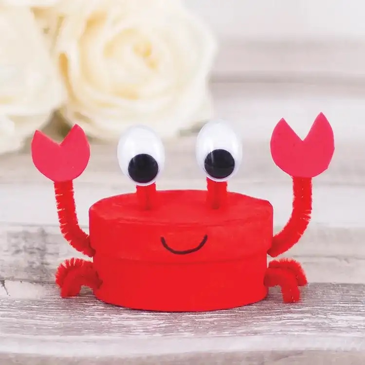 These creative crab crafts for kids are perfect for summer, or for International Horseshoe Crab Day on 20th June! Great for kids of all ages!