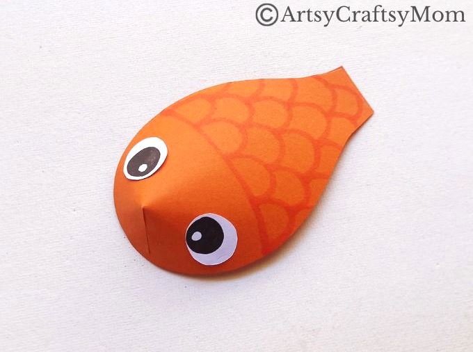 Celebrate National Koi Day on July 7th with a beautiful Koi fish papercraft! This does have a few extra steps, but the end result is totally worth it!