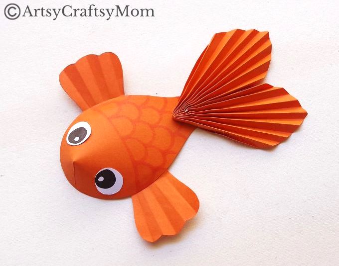 Celebrate National Koi Day on July 7th with a beautiful Koi fish papercraft! This does have a few extra steps, but the end result is totally worth it!
