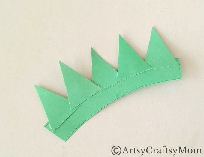 Get ready to celebrate the 4th of July with a cute paper cup Statue of Liberty craft! Grab our printable template & follow all the instructions - that's all!