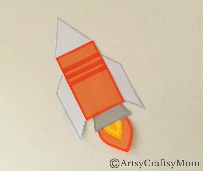 Have fun learning about rockets and spaceships as you make this fun Artemis II bookmarks papercraft! Perfect for books about outer space!