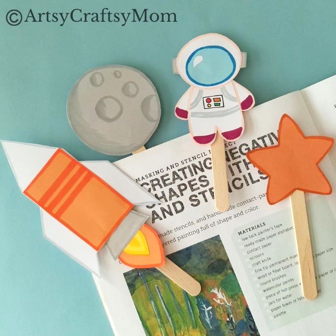 Have fun learning about rockets and spaceships as you make this fun Artemis II bookmarks papercraft! Perfect for books about outer space!