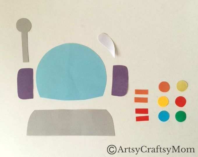 This paper plate astronaut helmet craft is one of the easiest crafts for little space enthusiasts to make! All you need is a paper plate and craft paper!