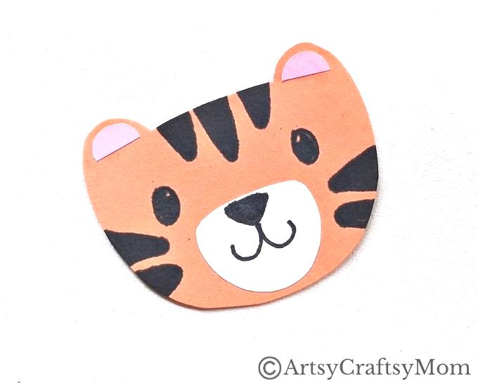 Tiger Corner Bookmark Papercraft 6 Whether it's International Tiger Day or World Wildlife Day, this tiger corner bookmark is the perfect craft to make! Perfect for learning about India too!